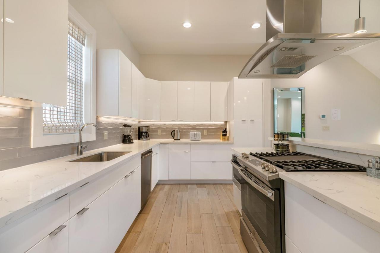 뉴올리언스 Private Townhouse In A Secure Location 빌라 외부 사진