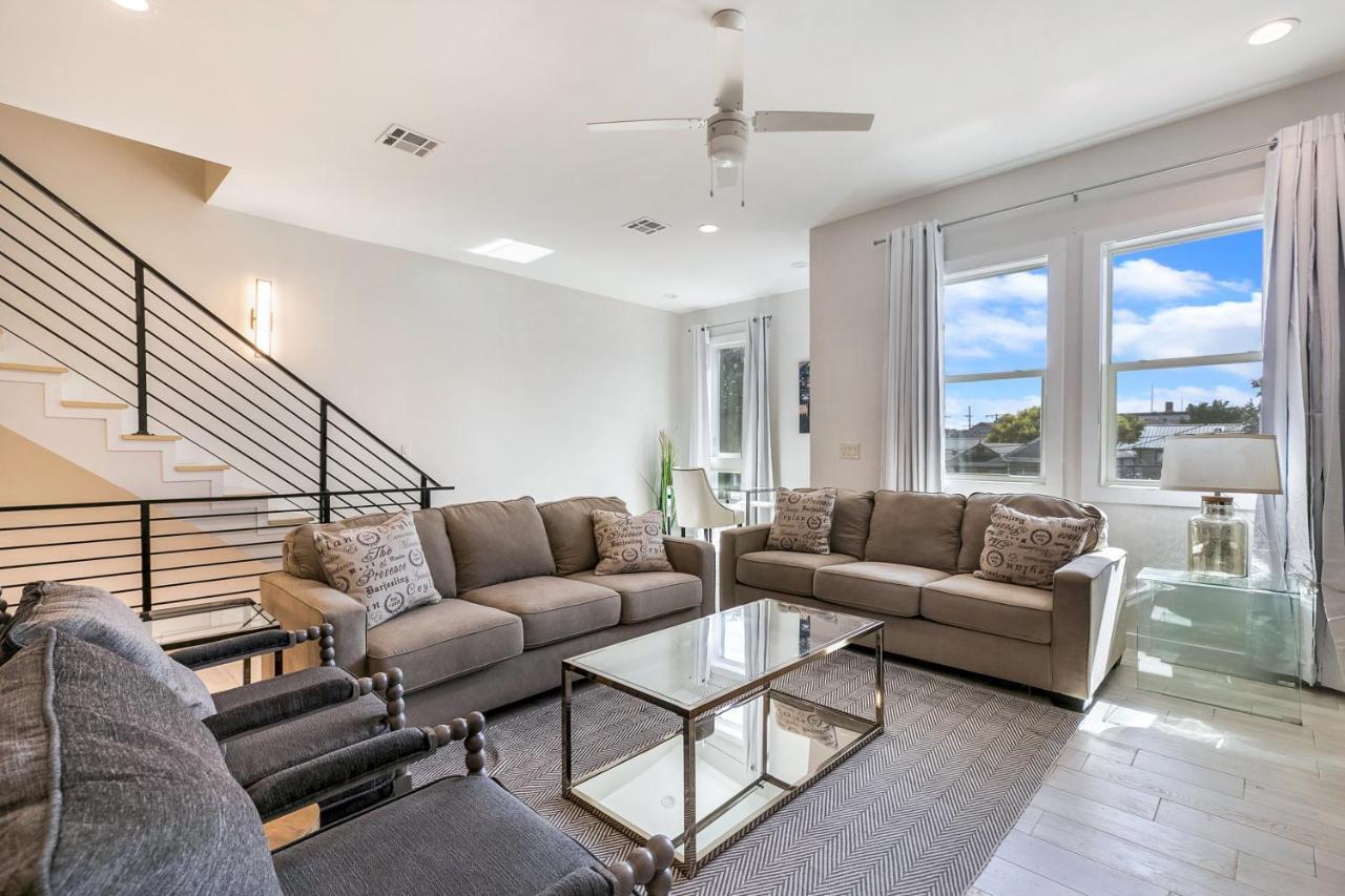 뉴올리언스 Private Townhouse In A Secure Location 빌라 외부 사진